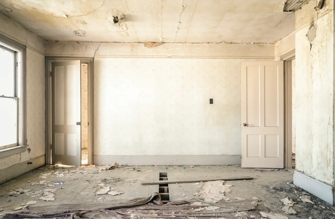 Waste disposal crew managing a cleanout project in Troy